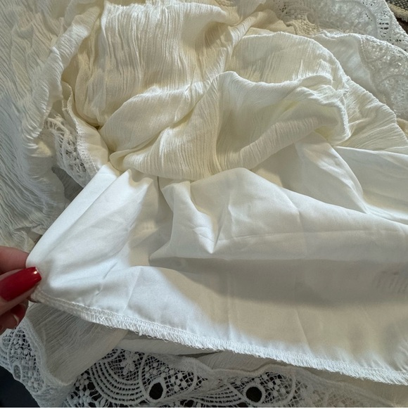 Cupshe  Lace Deep Plunge Maxi Dress Wedding Sleeveless Beach Sz Small - Picture 11 of 15